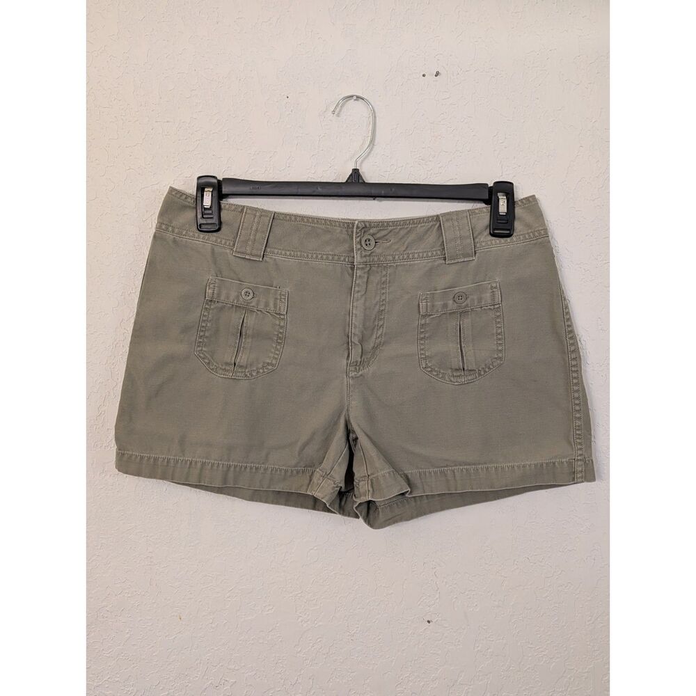 The North Face Vintage A5 Series Khaki Shorts Women’s Size 10 100% Cotton
